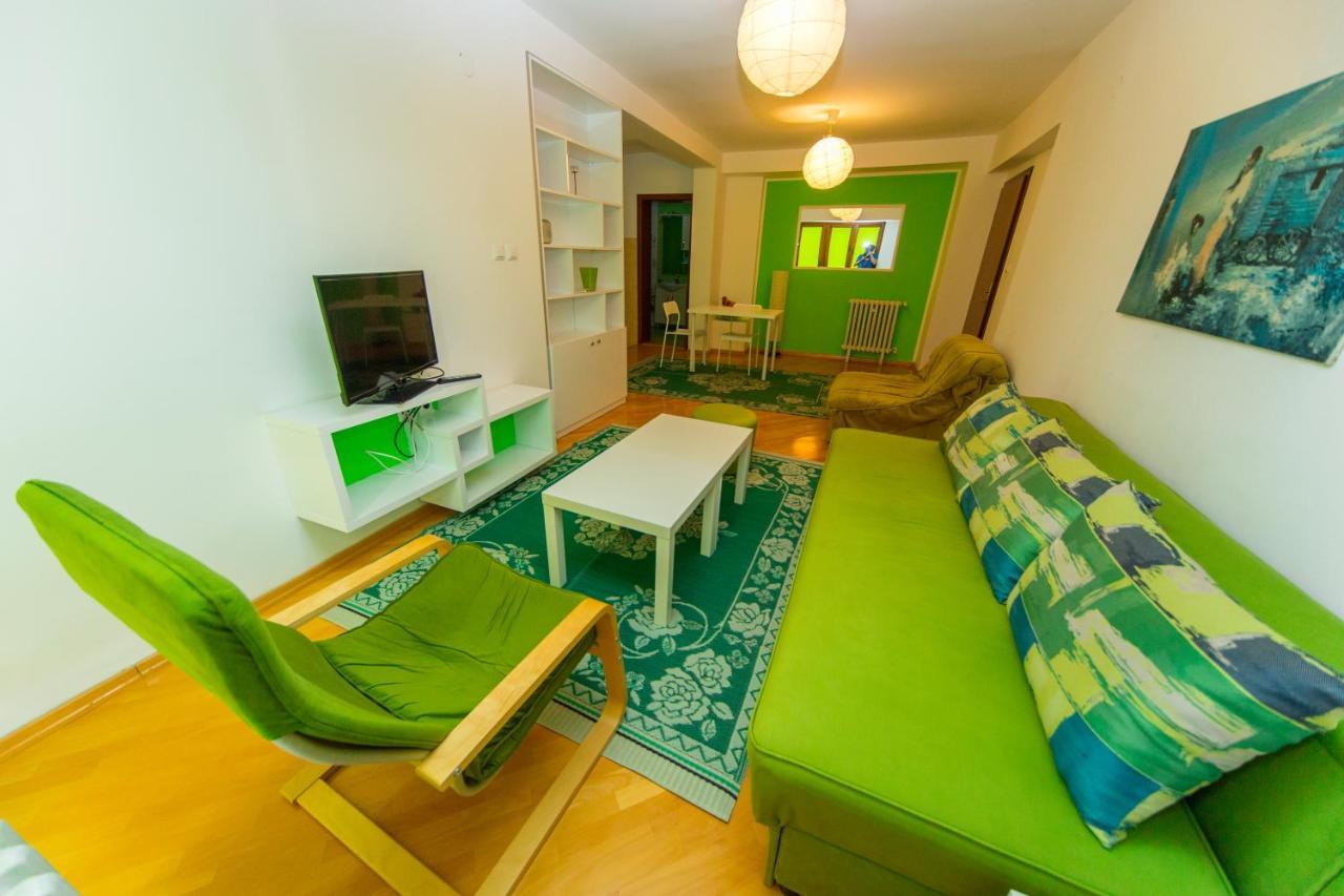 Hotel Pine スコピエ エクステリア 写真