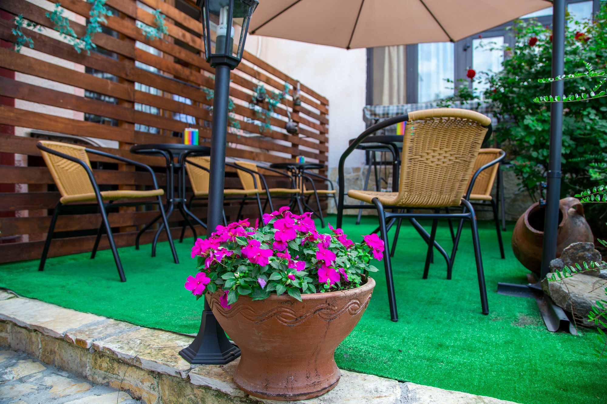 Hotel Pine スコピエ エクステリア 写真